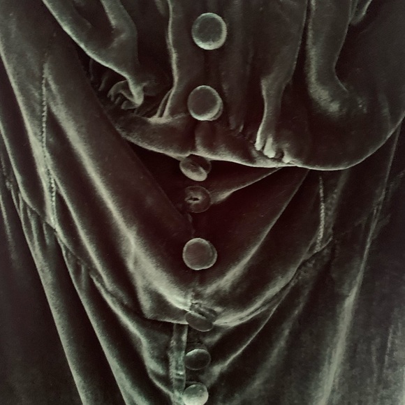 Reformation Velvet Dress - Picture 3 of 6